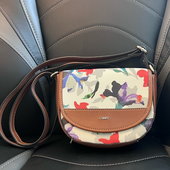 Chaps Watercolor Floral Crossbody Bag Purse Faux Leather Flap Snap - Picture 2 of 6